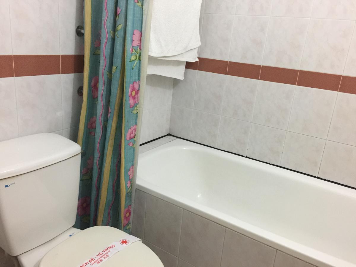 Duyen Sai Gon Hotel Хошимин Екстериор снимка